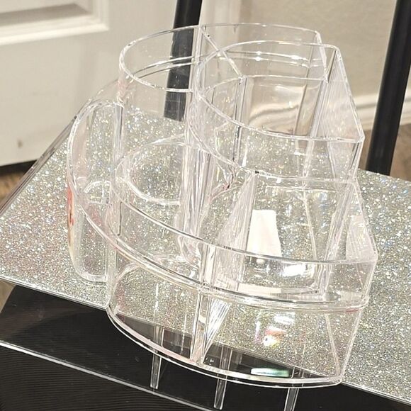 Juicy Couture Acrylic 6-Section Cosmetic Organizer - Picture 8 of 10